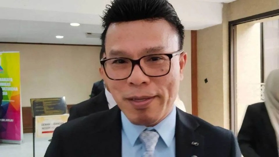 பெர்சாத்து-வின் சட்டத்திருத்தம் அங்கீகரிக்கப்பட்டாலும், தனது பதவி பறிபோகாது!