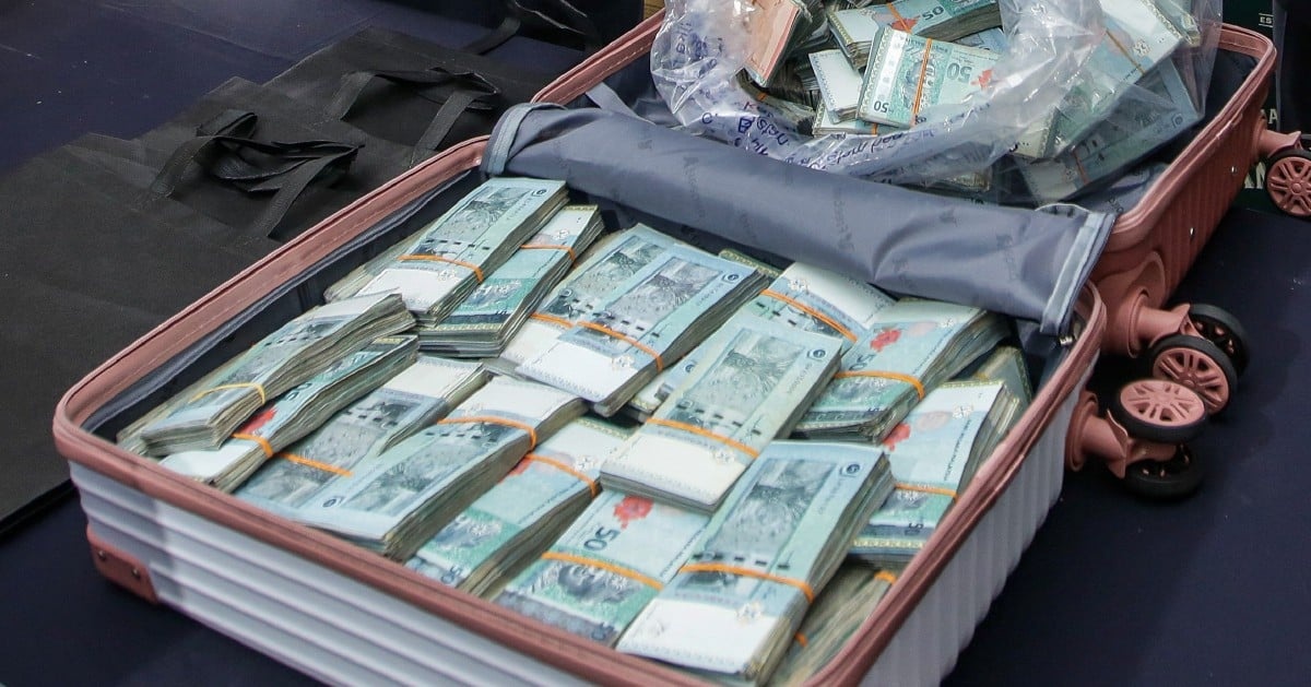 மேலும் மூன்று சாட்சிகள் விசாரணைக்கு அழைக்கப்படுவர்