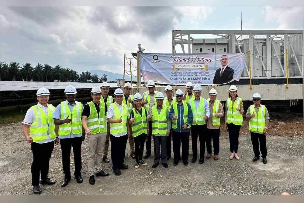 தஞ்சோங் மாலிமையும், லுமூட்டையும் இணைக்கும் புதிய நெடுஞ்சாலை