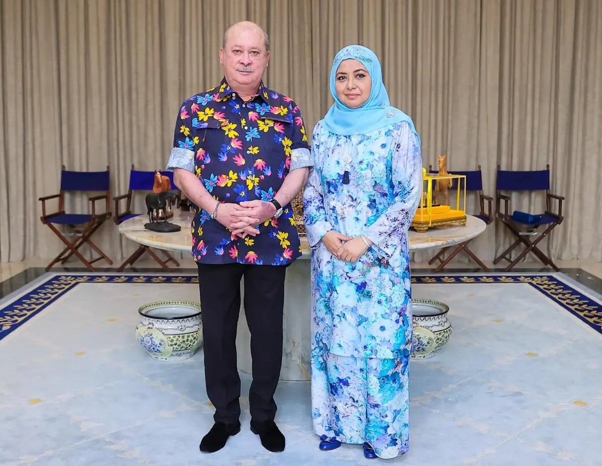 தமிழ்- வைசாக்கி புத்தாண்டையொட்டி மாமன்னர் தம்பதியர் வாழ்த்து