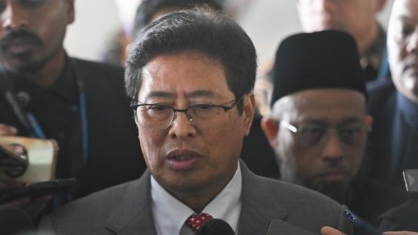 துன் மகாதீரை கைது செய்யும் நோக்கம் இப்போதைக்கு இல்லை