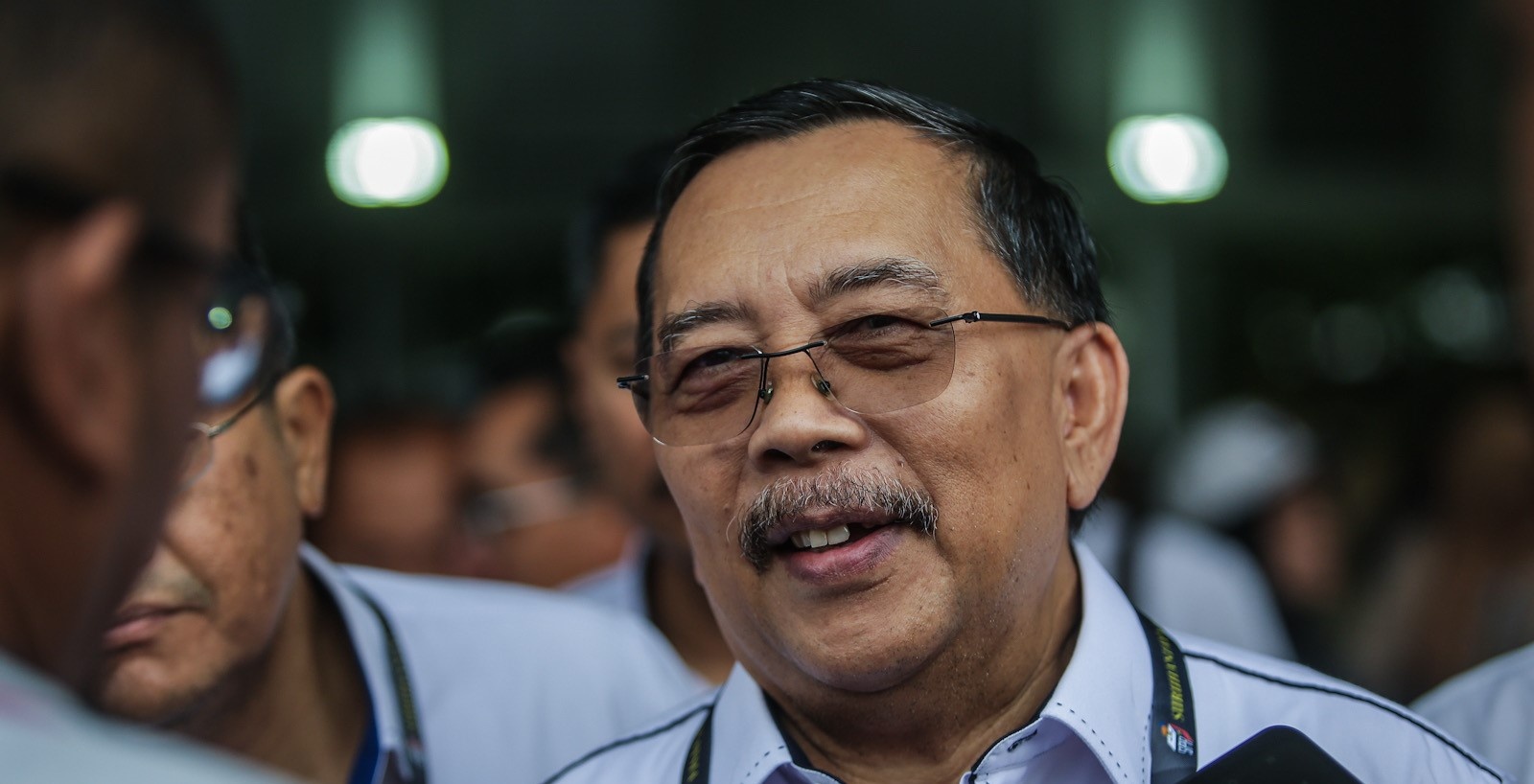 4 ஆண்டு கால சேவைக்கு பிறகு, கட்டாய பணி ஓய்வைப் பெற்றார்,தேர்தல் ஆணையத் தலைவர்