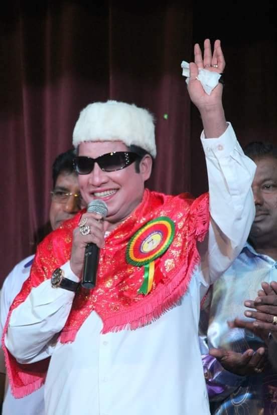 எம்.ஜி.ஆர். சுரேஷ் காலமானார்