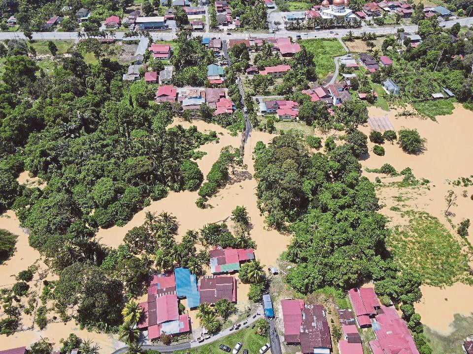 நிவாரண மையங்களில் தங்கியவர்களின் எண்ணிக்கை குறைந்தது