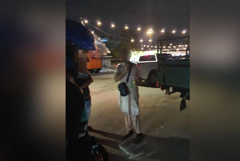 ஓட்டுநர் உரிமம் இல்லை, ஜேபிஜே அதிகாரிகளிடம் வாக்குவாதம் புரிந்த பிரஜை