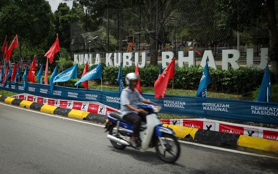 முக்கிய பணியாளர்கள், முன்கூட்டியே நாளை வாக்களிப்பர்