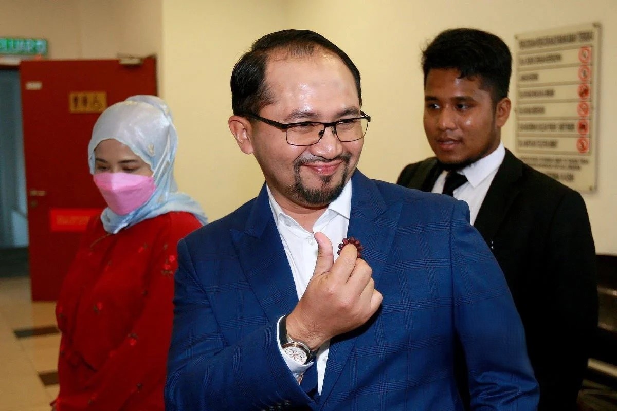 ஹம்ஸா ஜைனுதீன் முன்னாள் உதவியாளர் மீது மீண்டும் குற்றச்சாட்டு