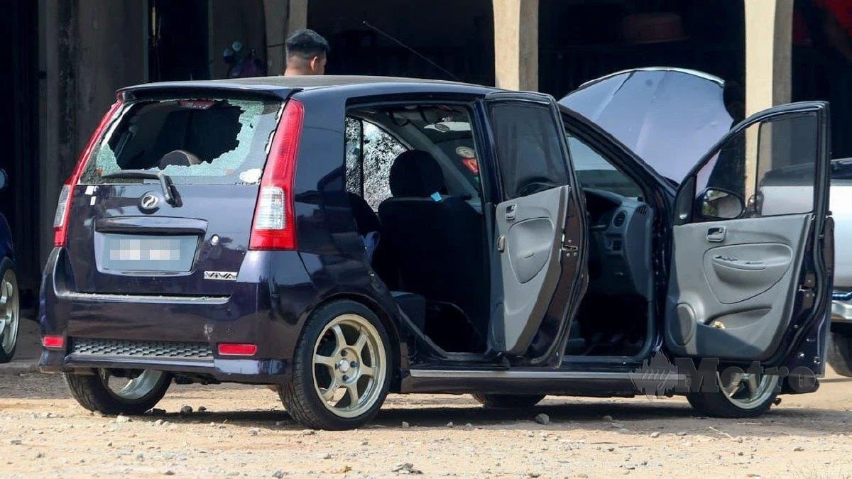 துப்பாக்கி சூடு சம்பவத்தில் இருவருமே நன்கு அறிமுகமானவர்கள்