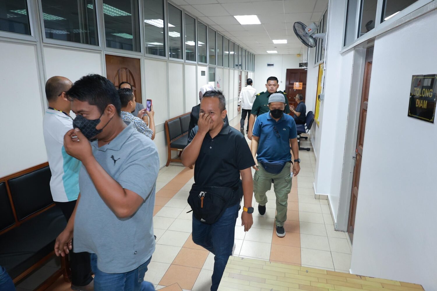 சட்டவிரோதமாக வனப்பகுதியில் நுழைந்ததற்காக 8 பேருக்கு தலா வெ.7,000 அபராதம்