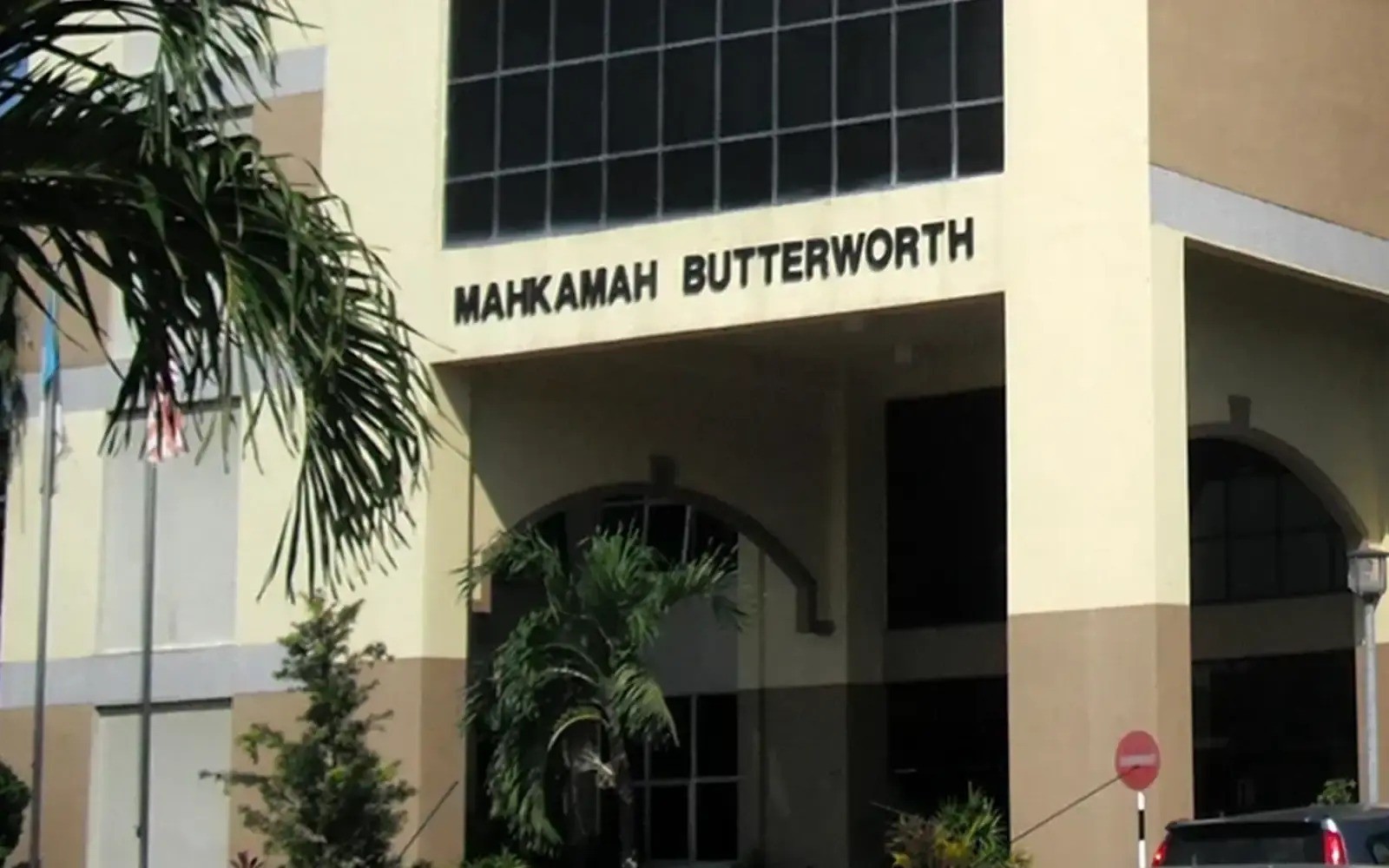 குடியானவர் மீது பாலியல் குற்றச்சாட்டு