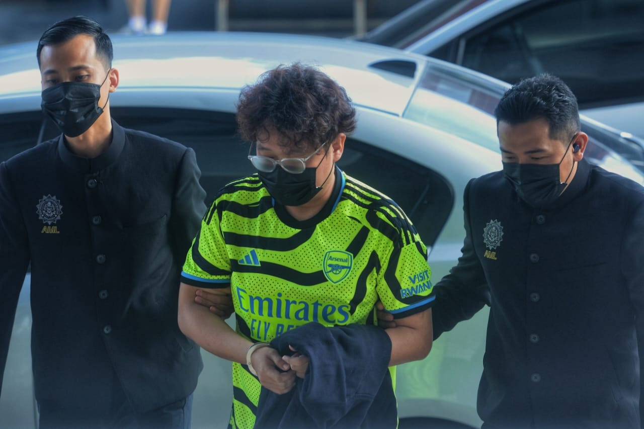 குற்றச்சாட்டுகளை வாசித்து முடிக்க ஒரு மணி நேரமானது