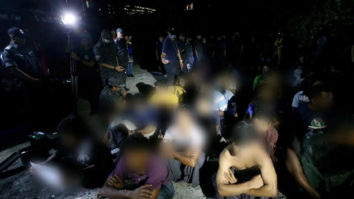 சோதனையில் அந்நிய நாட்டவர்கள் கைது செய்யப்பட்டனர்