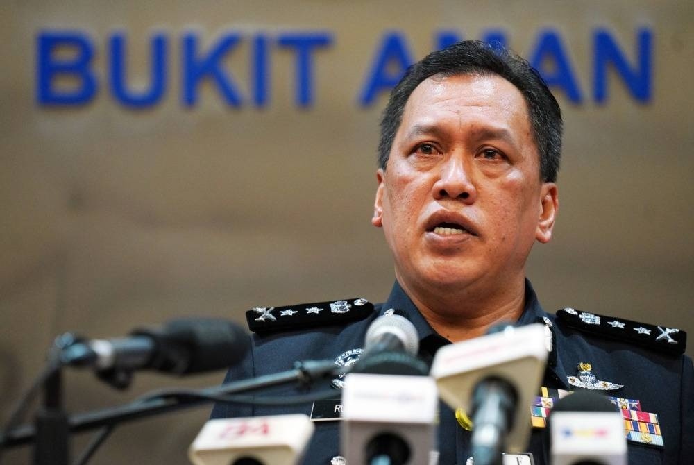 அந்த விவகாரம் தீர்க்கப்பட்டு விட்டது