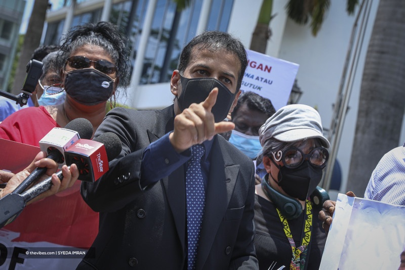 முஸ்லிம் அல்லாத பள்ளி மாணவர்களை ரகசியமாக மதம் மாற்றும் முயற்சியா ?சர்ச்சைக்குரிய சமயப் போதகர் ஃபிர்தௌஸ் வோங் குற்றச்சாட்டை விசாரணை செய்வீர்