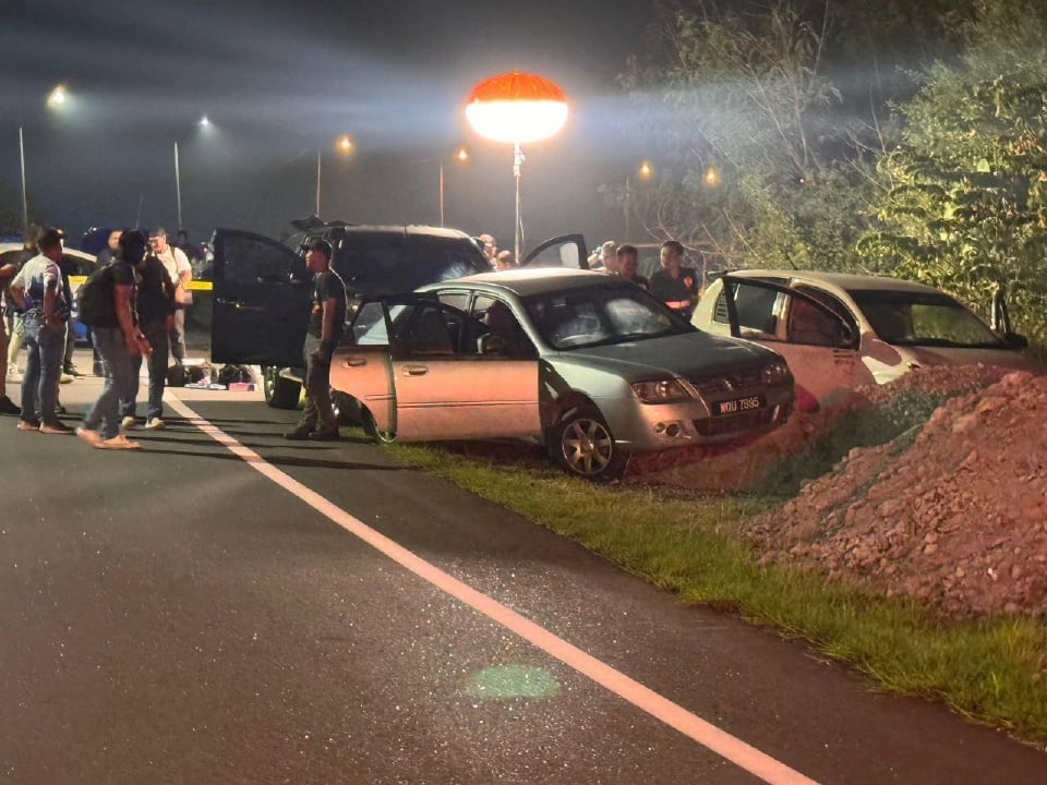 சுட்டுக் கொல்லப்படுவதற்கு முன்னதாக அவ்விருவரும் குற்றச்செயலில் ஈடுபட திட்டம்