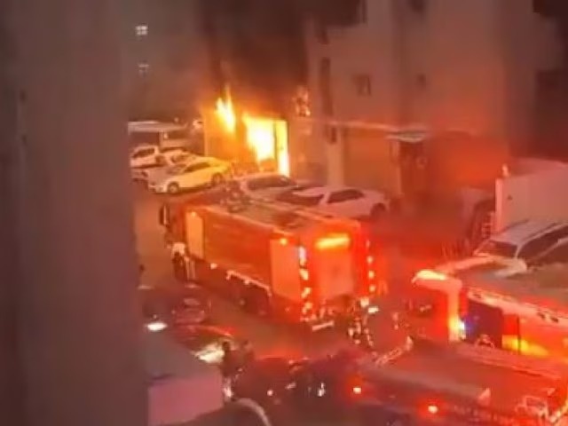 தீ விபத்தில் 41 இந்தியர்கள் உட்பட 49 பேர் பரிதாபமாக உயிரிழந்தனர்