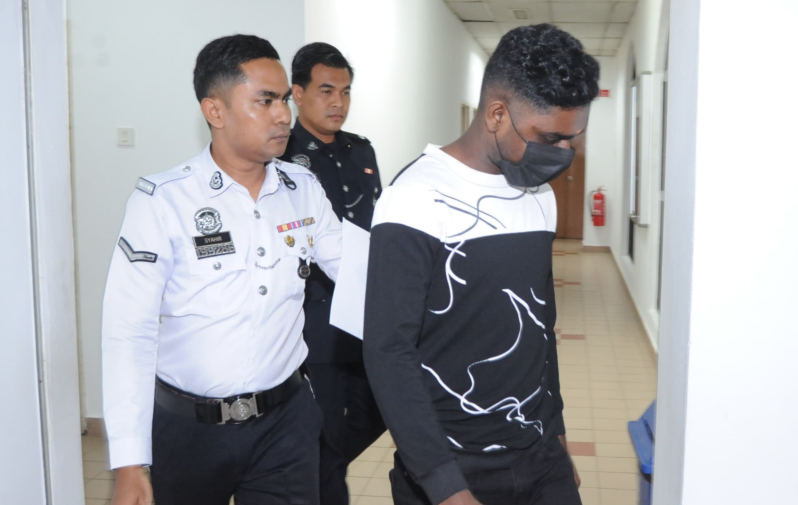 மது போதையில் வாகனம் செலுத்தி மரணத்தை விளைவித்ததாக ஆடவர் மீது குற்றச்சாட்டு