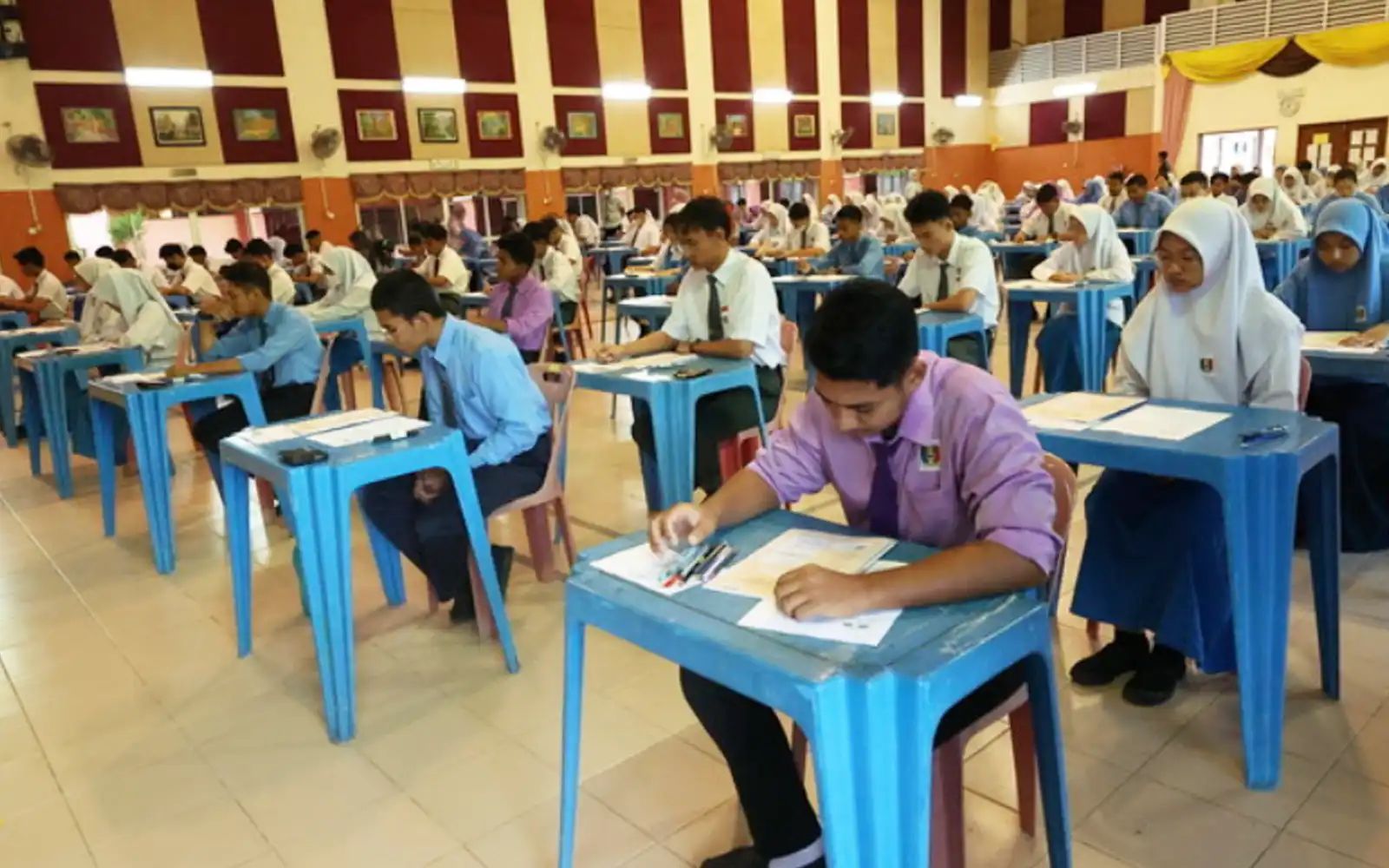 தேர்வு எழுத தவறிய மாணவர்கள் மீண்டும் எஸ்.பி.எம் தேர்வு மேற்கொள்ள வலியுறுத்தப்படுகிறது