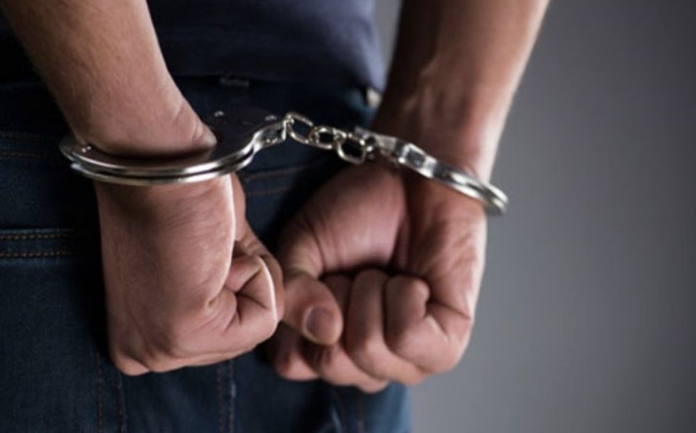 பெண்ணிடம் ஆபாச சேட்டை புரிந்த நபர் கைது