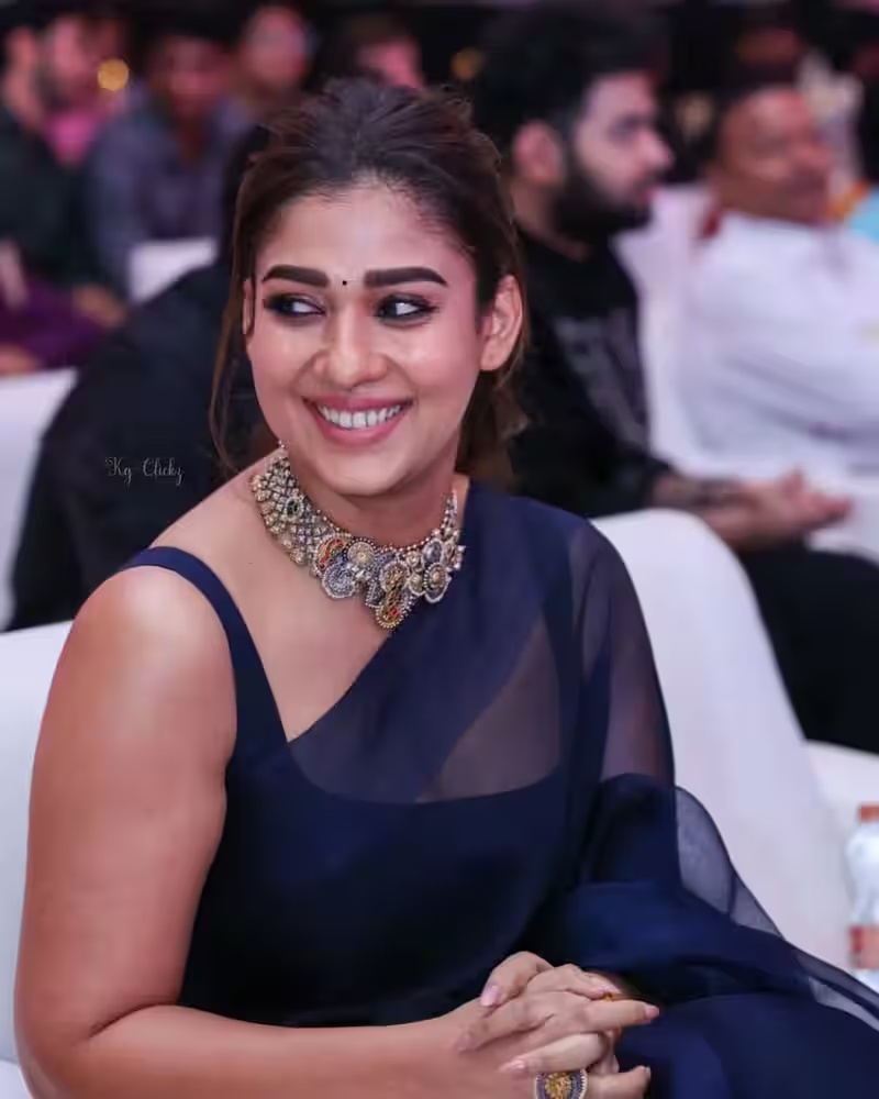 விக்கி இல்லாமல் 'நேசிப்பாயா' பட விழாவில் கலந்து கொண்டு போஸ்டர் லான்ச் செய்த நயன்தாரா! வைரல் போட்டோஸ்!