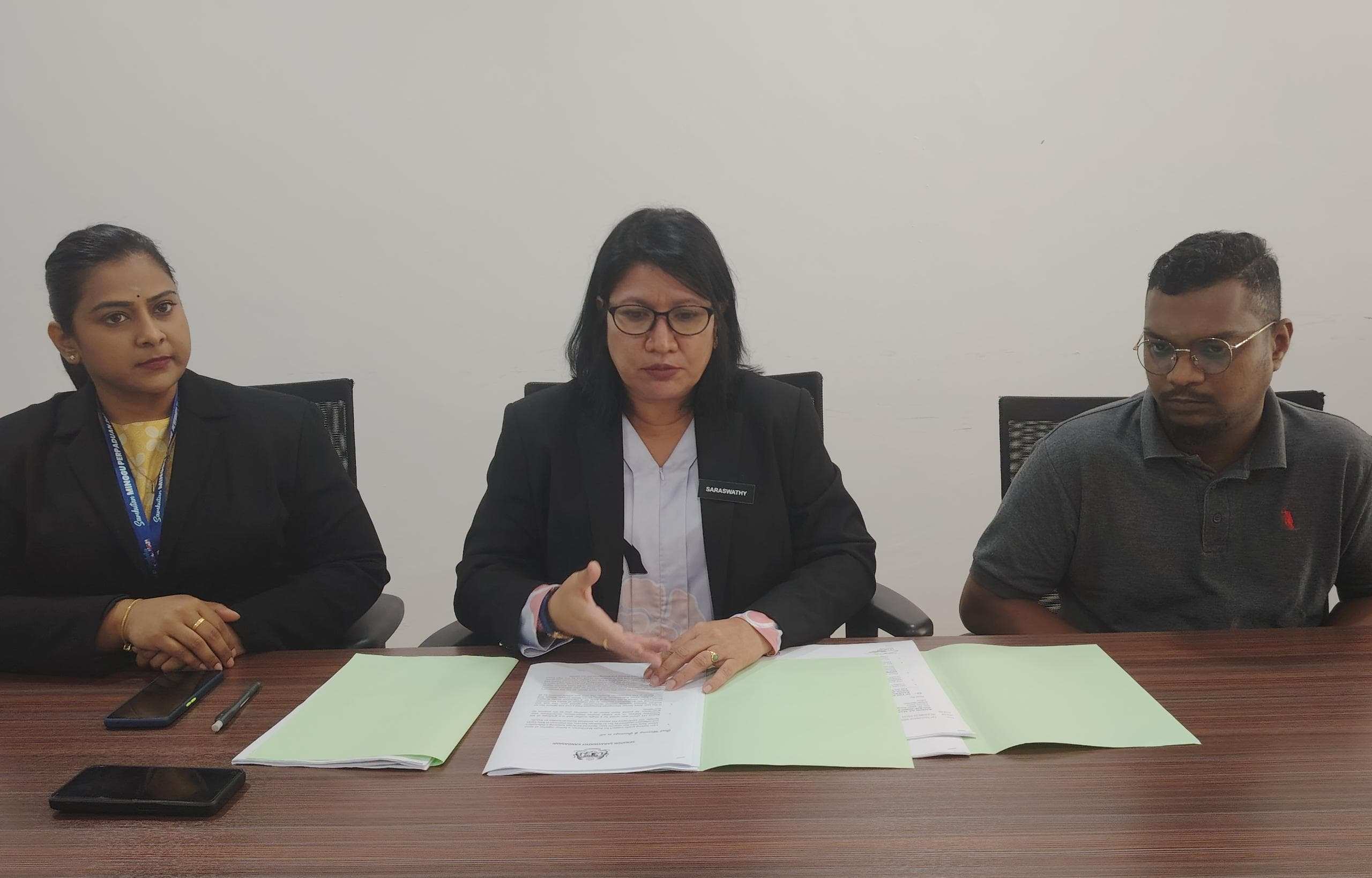 திவால் நிலையிலிருந்து மீட்பதற்கு தமிழ் மலர் நாளிதழின் முன்னாள் பத்திரிக்கையாளர் நிதியுதவி கோரிக்கை