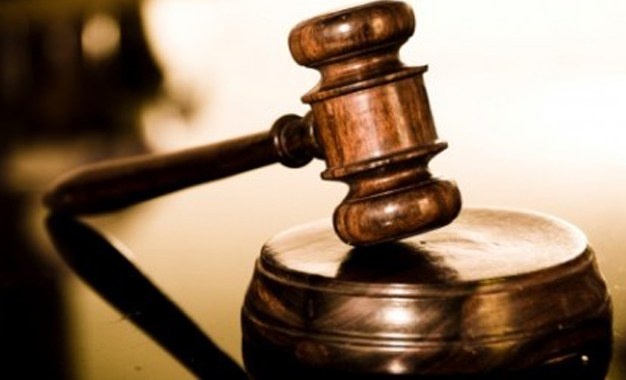 சொந்த தாயைக் கொன்றதாக, கே. எஸ் சுகன் மீது நீதிமன்றத்தில் குற்றச்சாட்டப்பட்டது