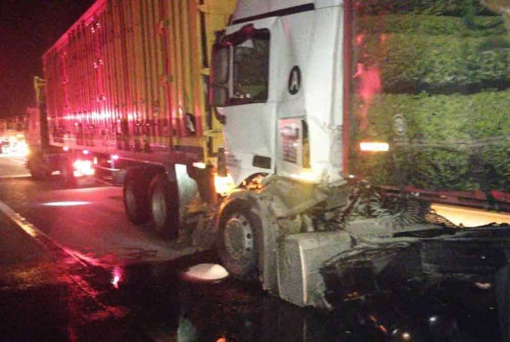 பின்புறம் மோதியதில் லோரி ஓட்டுநர் பலி