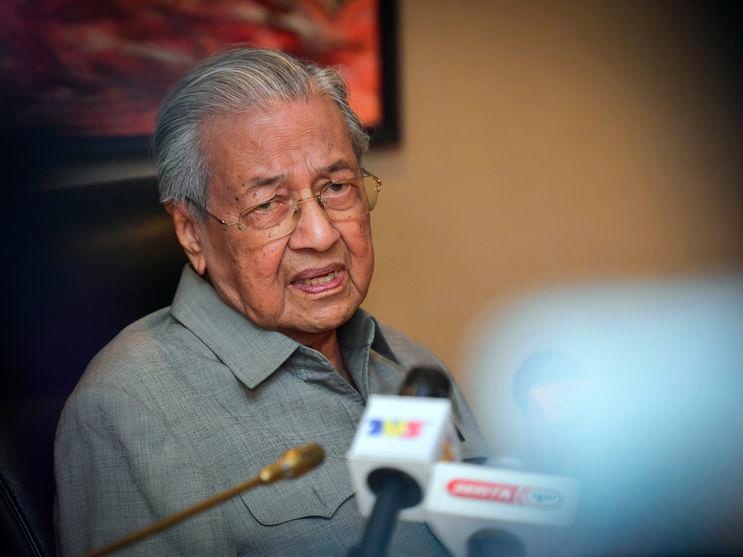 துன் மகாதீர் முகமது மீண்டும் மருத்துவமனையில் அனுமதி