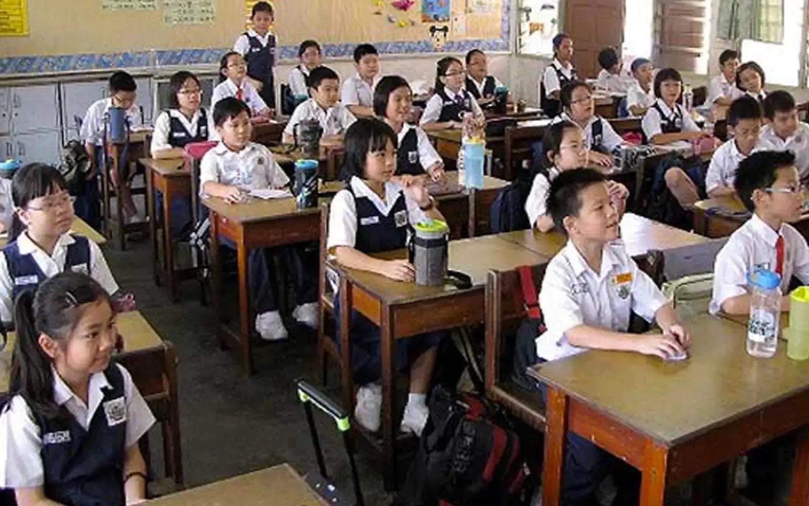 சீனப்பள்ளிக்கு மதுபான நிறுவனம் நன்கொடை அளித்துள்ள விவகாரத்தில் எழுந்துள்ள சர்ச்சை, ஒற்றுமை அரசாங்கத்திற்கு பாதிப்பை ஏற்படுத்தும்!