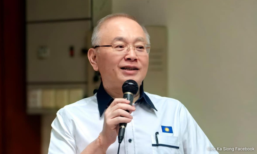 10 A பெற்ற பூமிபுத்ரா அல்லாத மாணவர்களுக்கு மெட்ரிகுலேஷன் இடம் கிடைக்கவில்லை