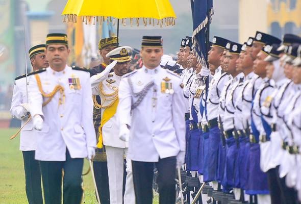 மாமன்னரின் முடிசூட்டு விழா