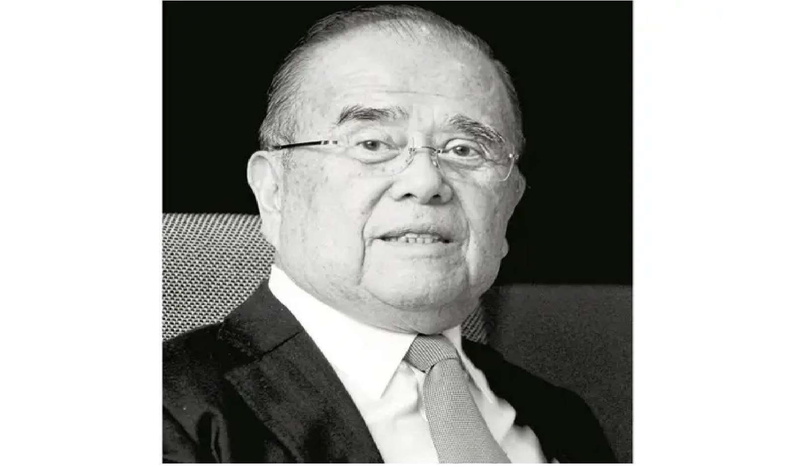 பழம் பெரும் அரசியவாதி Tun Michael Chen காலமானார்