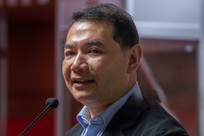 டீசல் எண்ணெய் உயர்வுக்கும் தோல்விக்கும் தொடர்ப்பு இல்லை- ரஃபிஷி