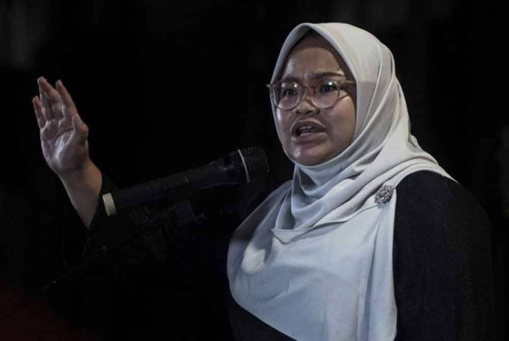 சிறப்பு அடைவு நிலையைக் கொண்டிருக்காத பூமிபுத்ரா அல்லாத மாணவர்களுக்கும் உதவ வேண்டும்