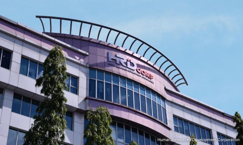 தாப்பா தொகுதியில் பொது மண்டபத்தை புதுப்பித்தது எப்படி?