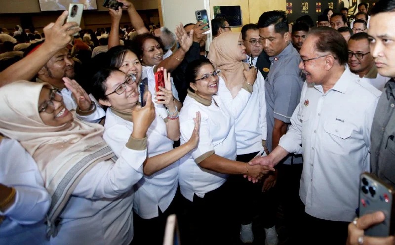 (ஒரு லட்சத்து 35 ஆயிரம்) B40 இந்தியர்கள் பலன் - பிரதமர்