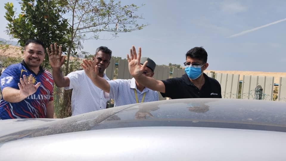 வீட்டுக் கட்டுமானப் பணிகள் தற்காலிகமாக நிறுத்தப்பட்ட வேண்டும் !