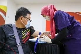 தனியார் கிளினிக்குகள் மலிவு விலை சுகாதார சேவையை வழங்க சிலாங்கூர் மாநிலம் வலியுறுத்தல்