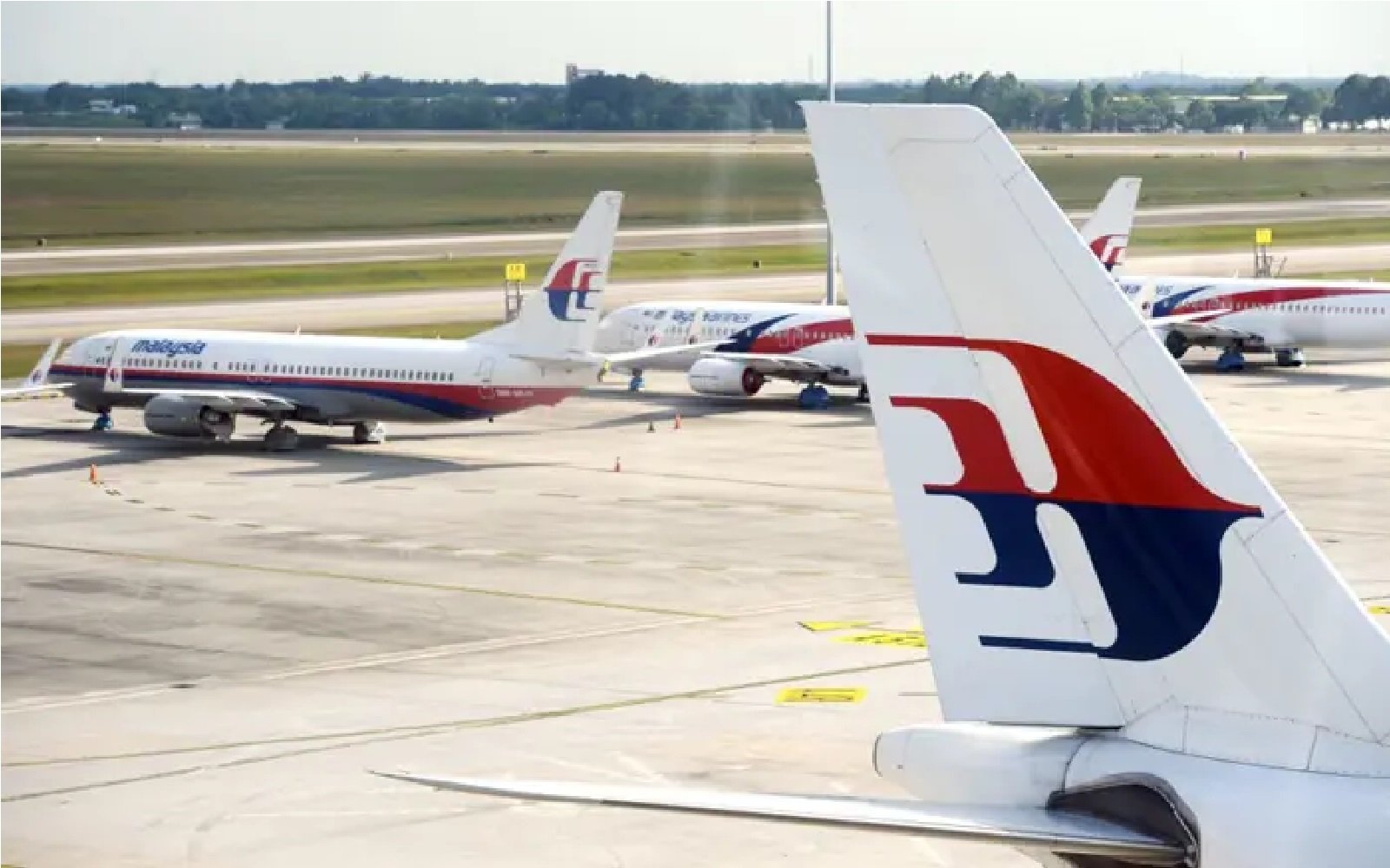 தைவானில் புயல், மலேசிய ஏர்லைன்ஸ் விமானச் சேவைகள் ரத்து