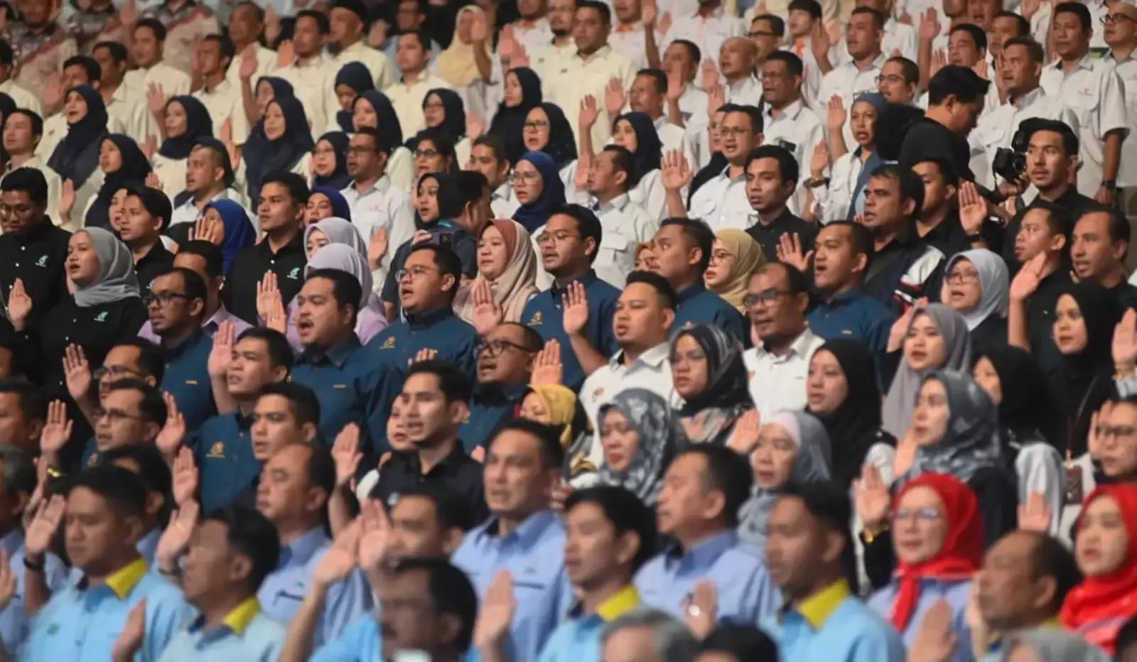 அரசாங்க ஊழியரகளுக்கு புதிய சம்பள முறை