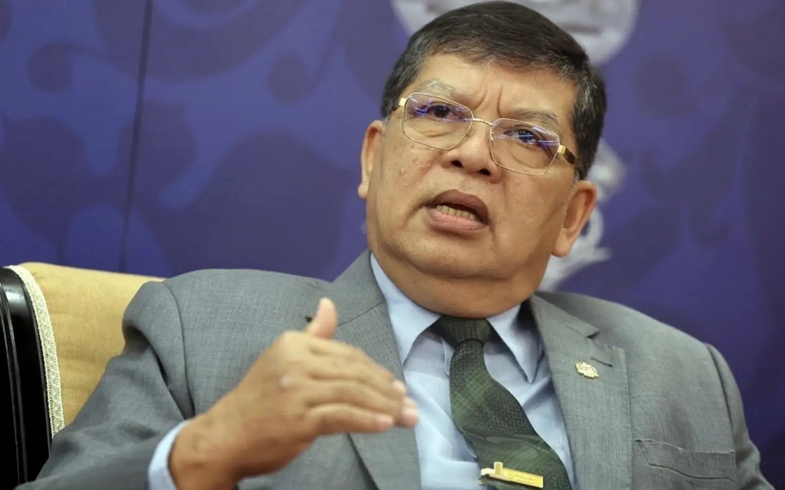 இன்னும் எந்தவொரு நோட்டீஸையும் பெறவில்லை