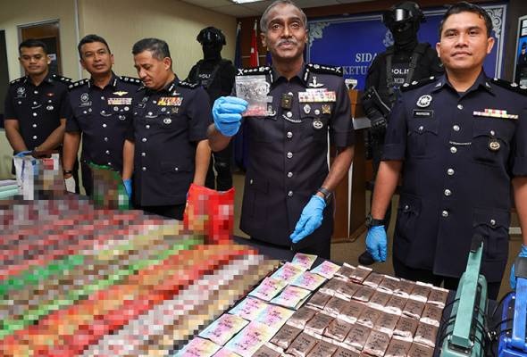 மிகப்பெரிய போதைப்பொருள் கும்பல் முறியடிப்பு