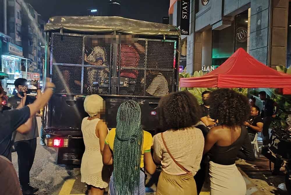 நைஜீரியா நாட்டுப்பெண்ணின் காதலன் கைது