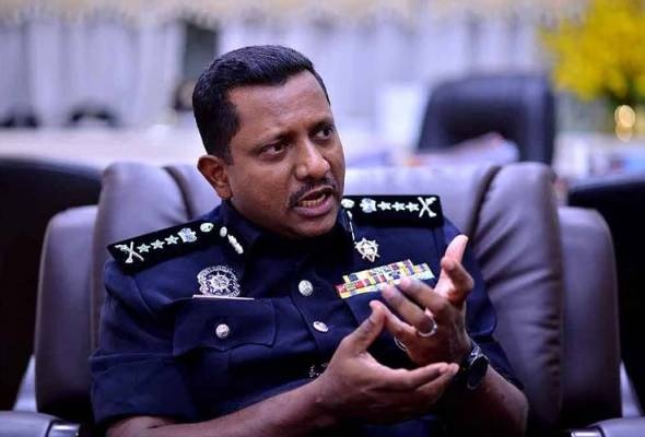 செமினியில் கொள்ளை / 3 போலீஸ்காரர்கள் கைது