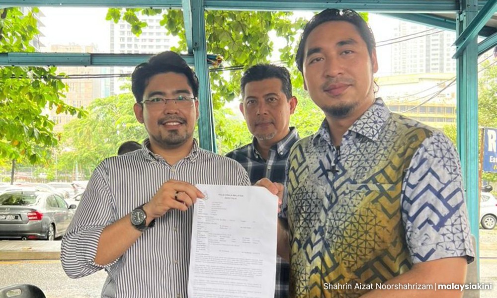 செய்தது தவறு என ஆர்எஸ்என் ரேயர் சாடல்