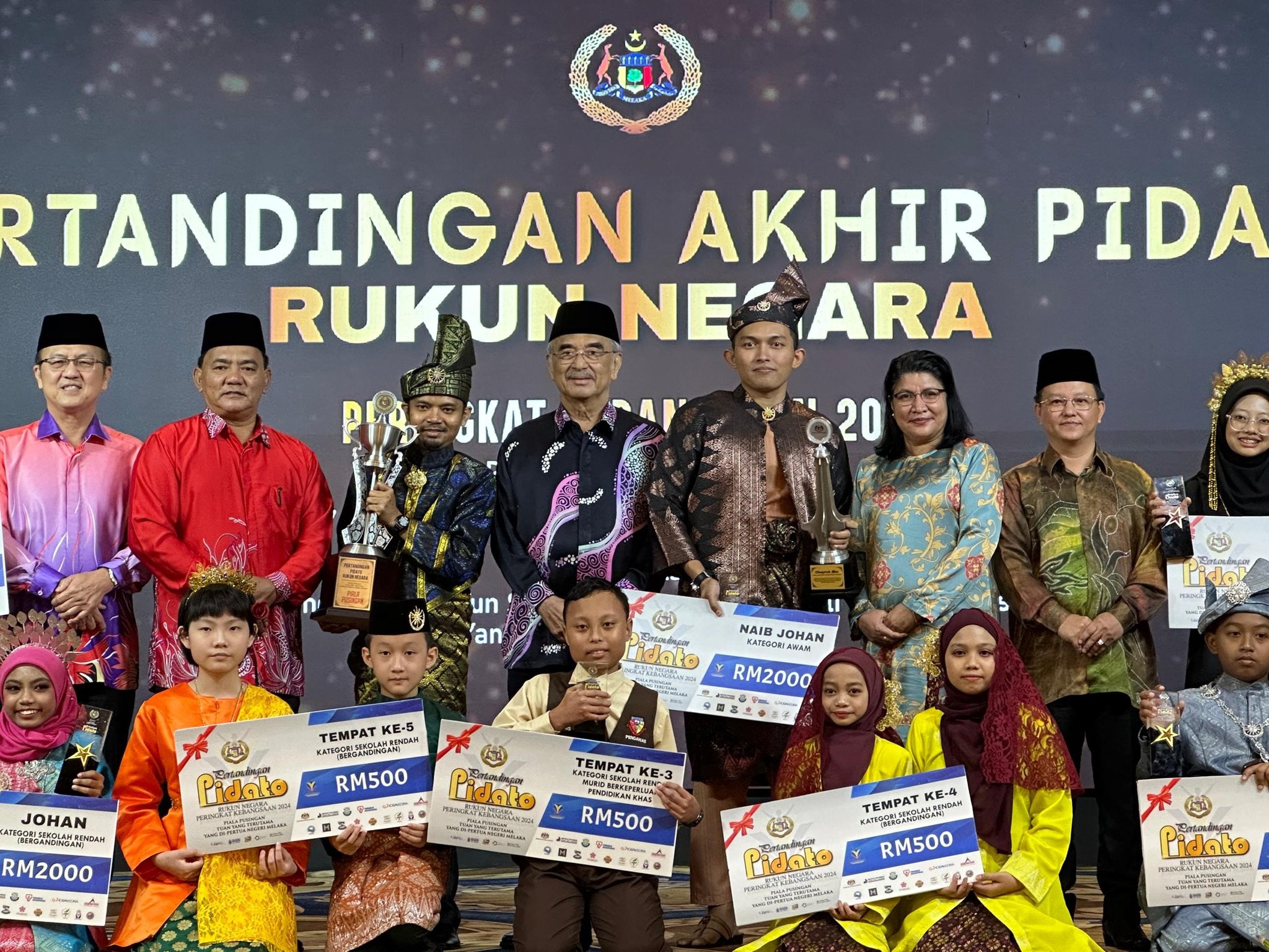 நாட்டை நேசிக்கும் உணர்வு மக்களிடையே ஆழமாக பதிந்துள்ளது