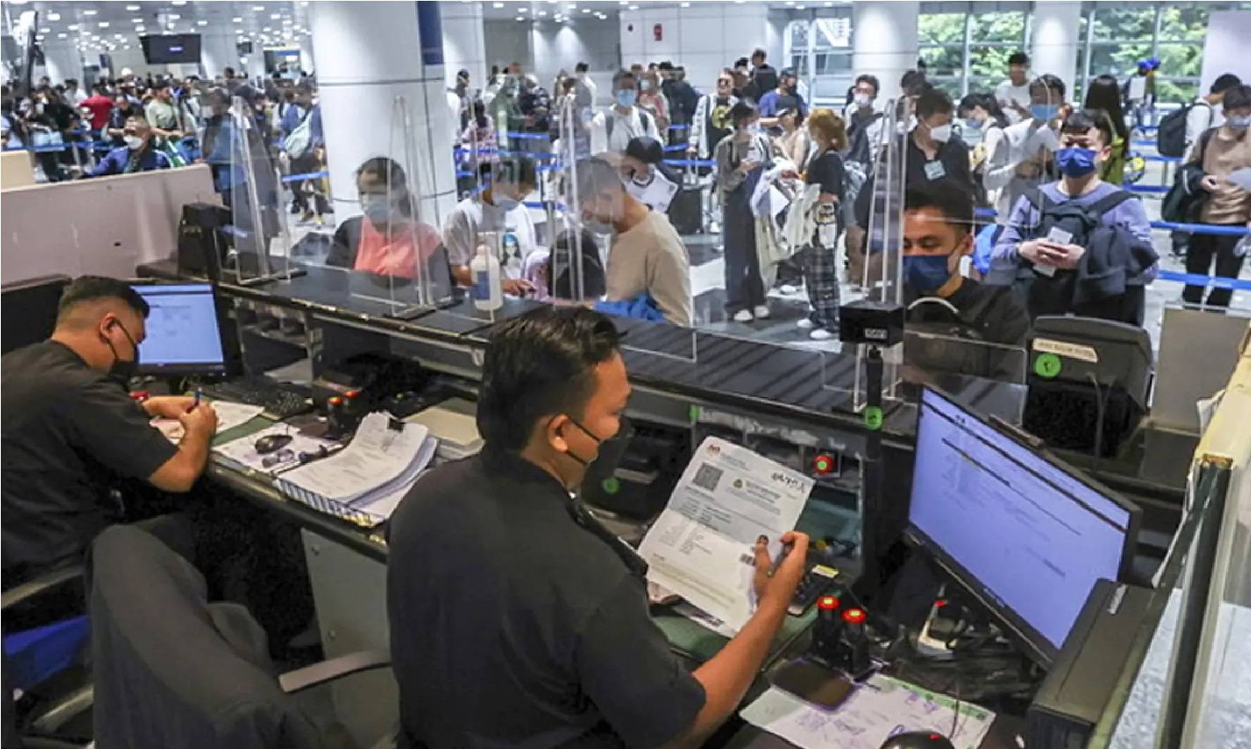 விமான நிலைய செட்டிங் முகப்பிட மோசடிகளுக்கு / சுற்றுலா விசா துஷ்பிரயோகமே மூலக் காரணமாகும்