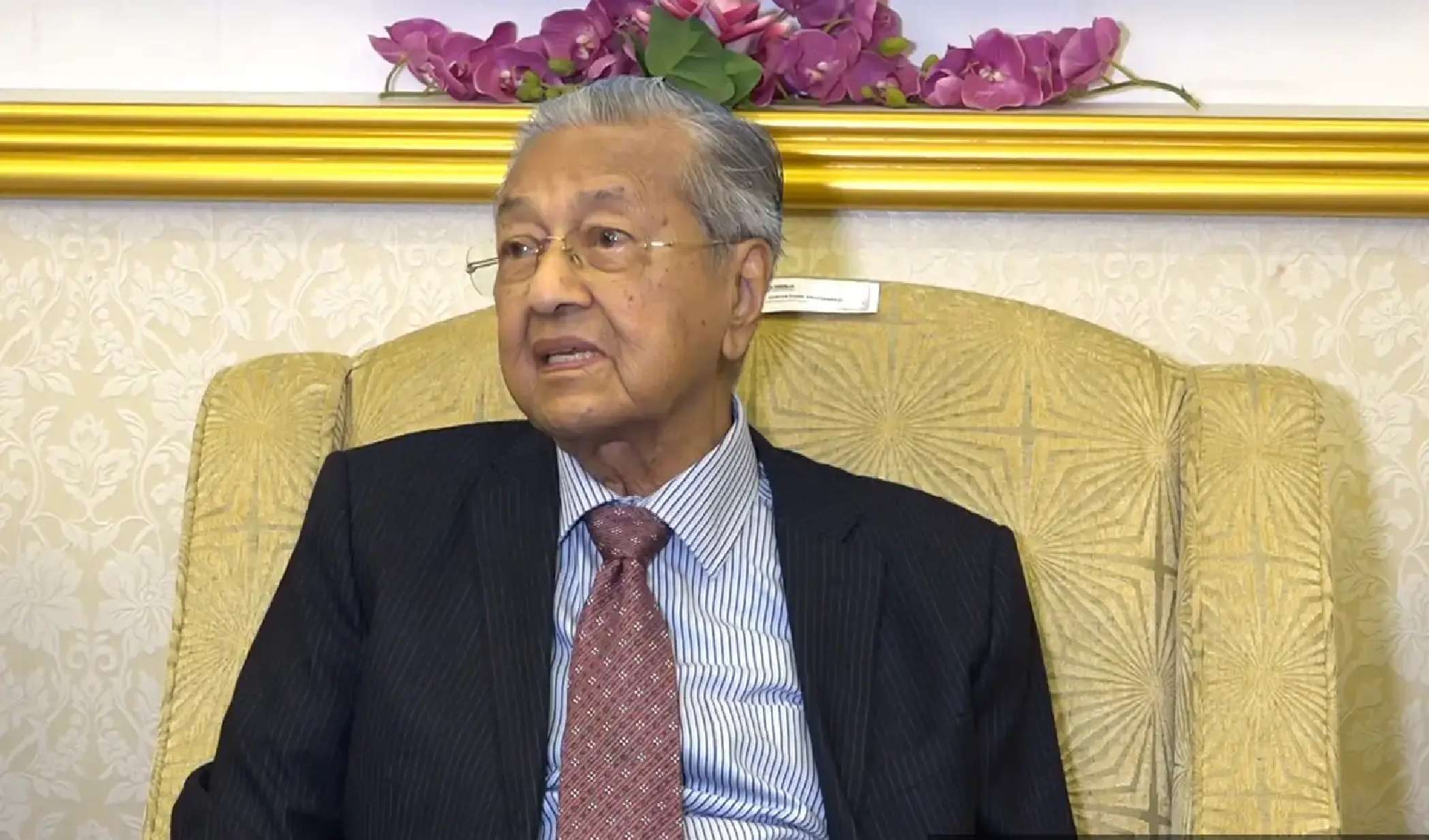 எதிர்க்கட்சி மாநிலங்களை மேம்படுத்துவதற்கு SG4 நிறுவனம் தோற்றம் கண்டது / துன் மகாதீர் அறிவிப்பு