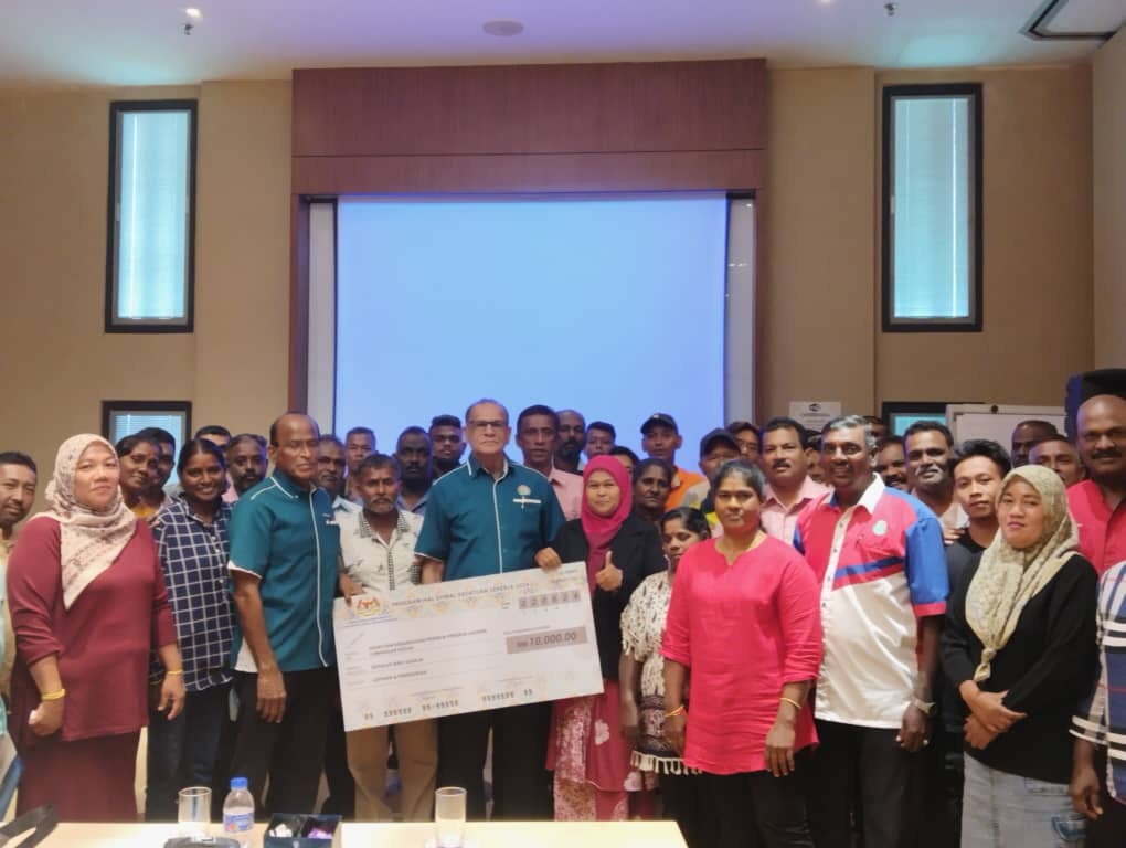 தோட்டத் தொழிலாளர் சங்கத்ததின் தலைமைத்துவ பயிற்சி / 50 உறுப்பினர்கள் பங்கெடுப்பு