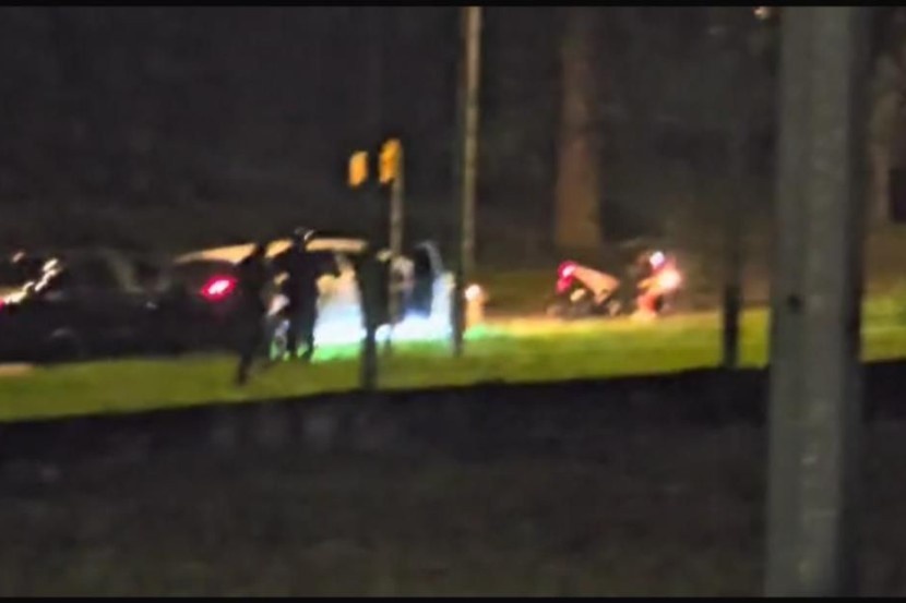 16 குற்றப்பதிவுகளை கொண்டுள்ளார் அந்த இளைஞர்